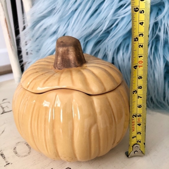 Williams Sonoma, Autumn Harvest, Covered Soup Bowls, Set of 4, Good Condition - Picture 12 of 12